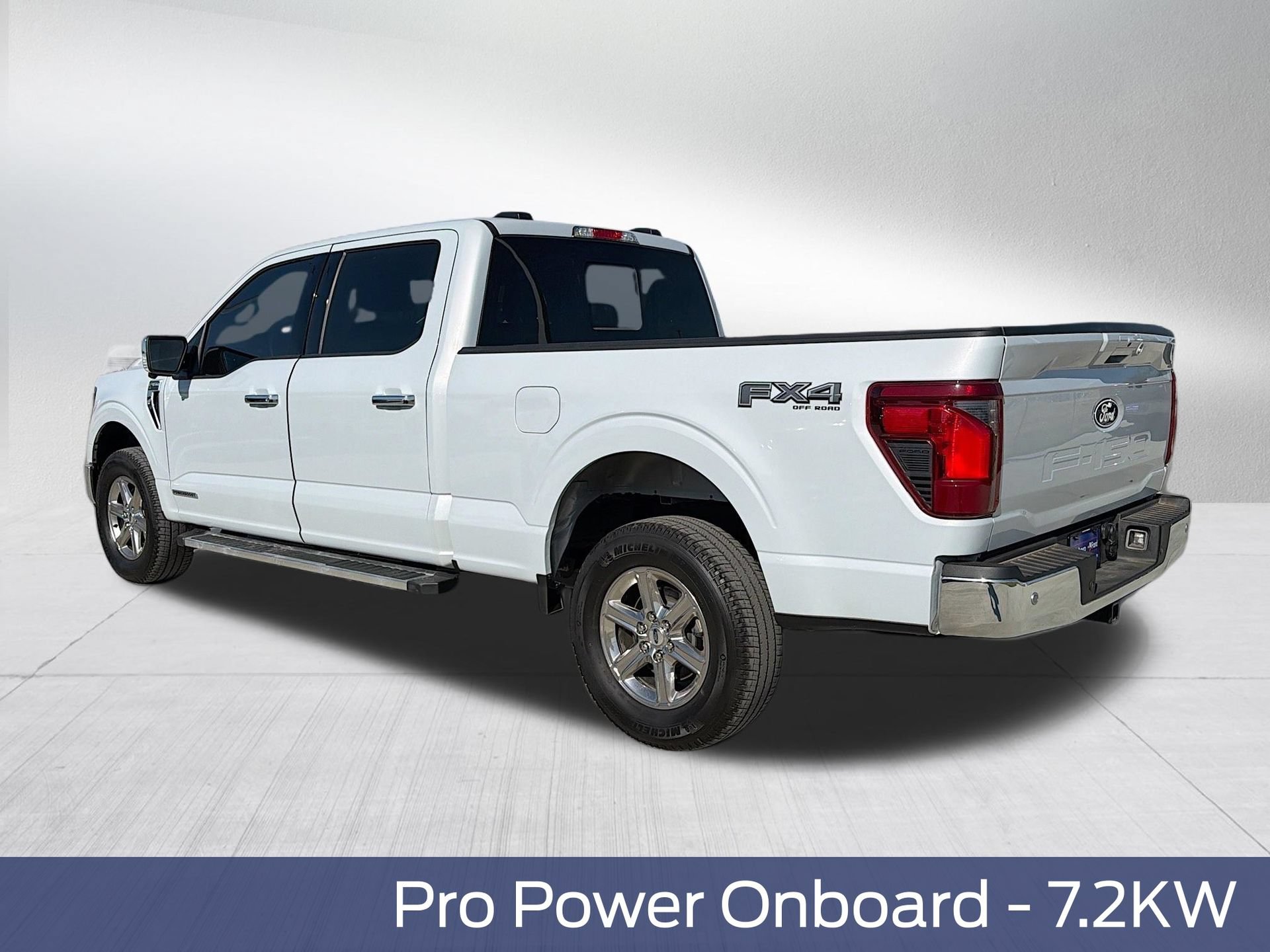 Certified 2025 Ford F150 XLT w/ Equipment Group 302A MID AWD/4WD image 11