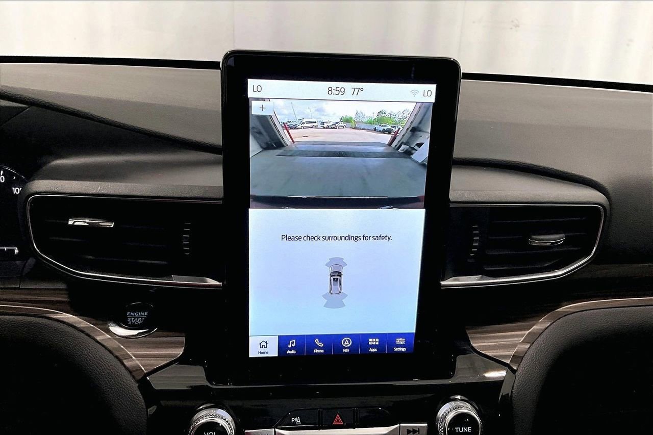 Certified 2024 Ford Explorer Limited w/ Limited Technology Package image 25