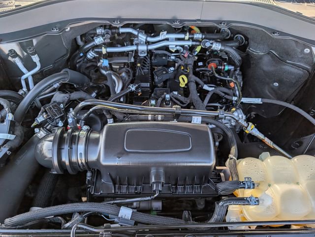 Certified 2022 Ford Explorer XLT w/ Equipment Group 202A image 30