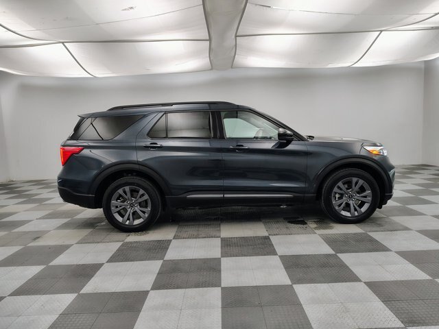 Certified 2024 Ford Explorer XLT w/ Equipment Group 202A AWD/4WD image 13
