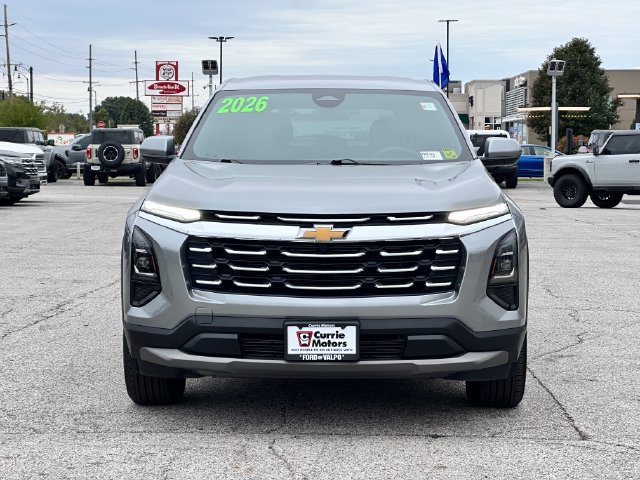 Used 2026 Chevrolet Equinox LT AWD/4WD image 2