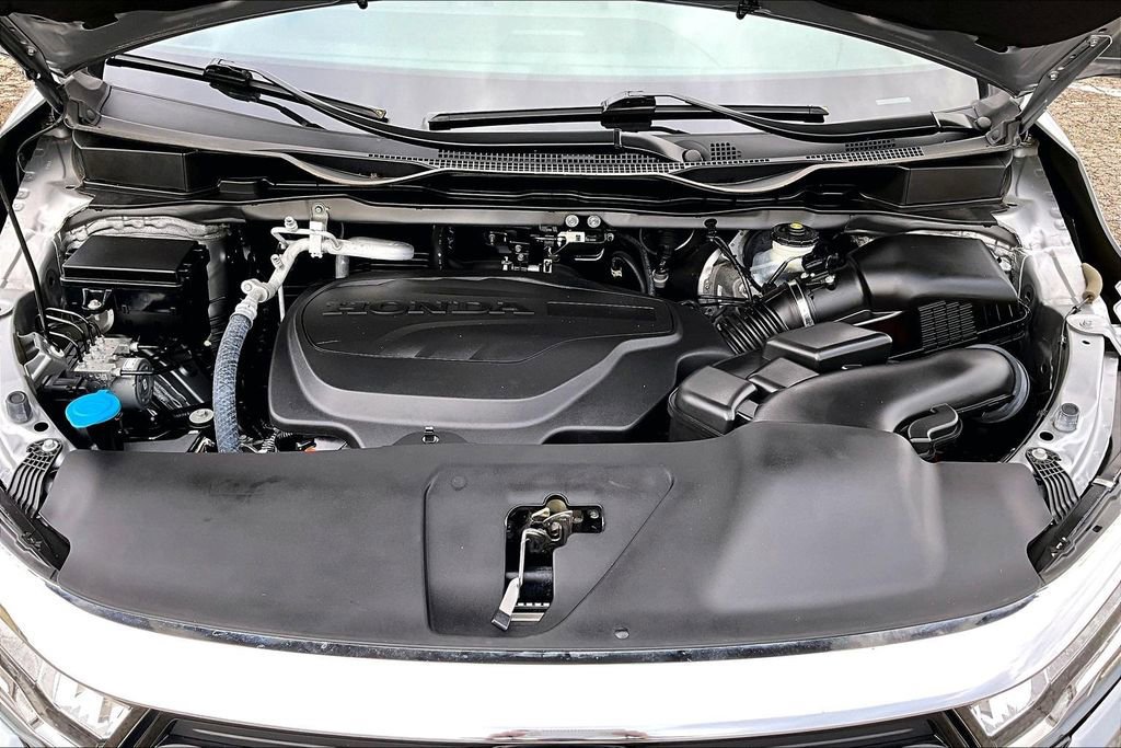 Used 2023 Honda Odyssey EX-L image 12