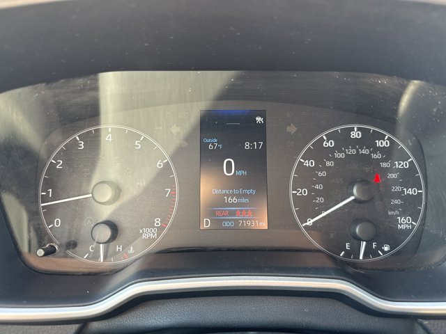 Used 2023 Toyota Corolla SE w/ SE Premium Package FWD image 17