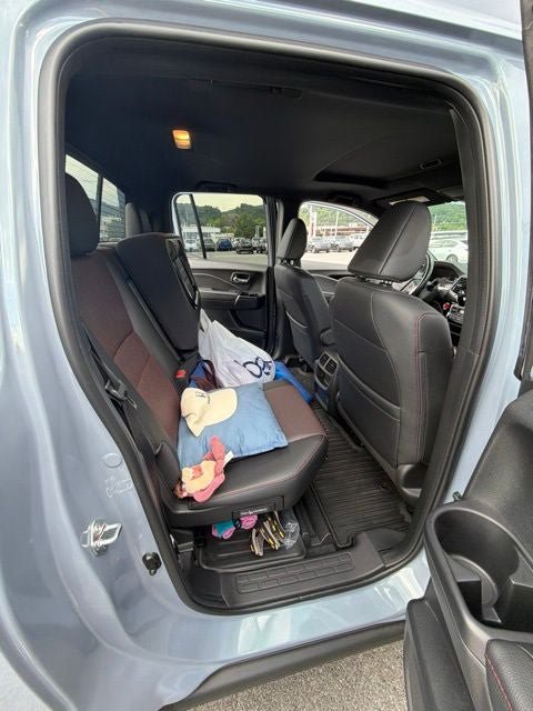Used 2022 Honda Ridgeline Black Edition image 18