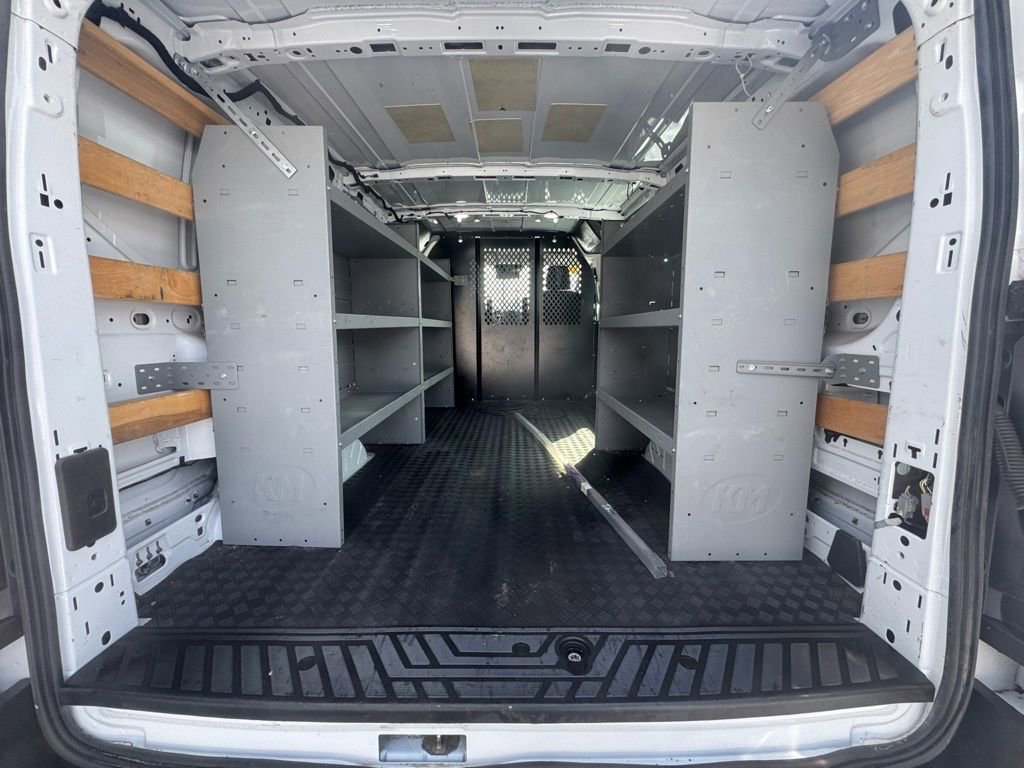 Certified 2019 Ford Transit 250 130 Low Roof w/ Exterior Upgrade Package image 7