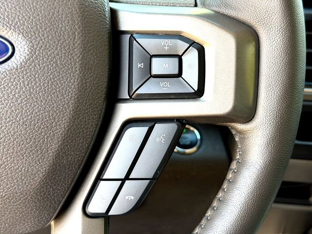 Certified 2021 Ford Expedition XLT image 12