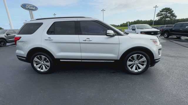 Certified 2018 Ford Explorer Limited w/ Equipment Group 301A FWD image 9