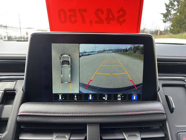 Used 2022 Chevrolet Suburban RST w/ Luxury Package image 23