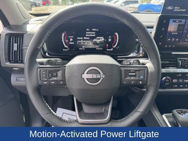 Used 2026 Nissan Pathfinder Platinum w/ Cargo Package FWD image 15
