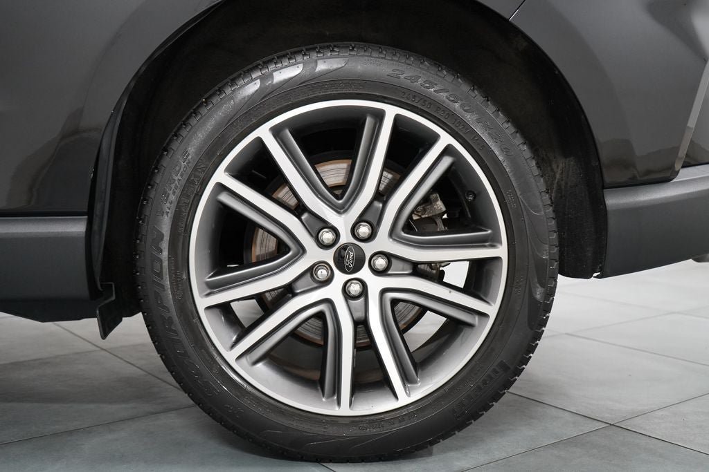 Certified 2024 Ford Edge Titanium w/ Equipment Group 301A AWD/4WD image 38