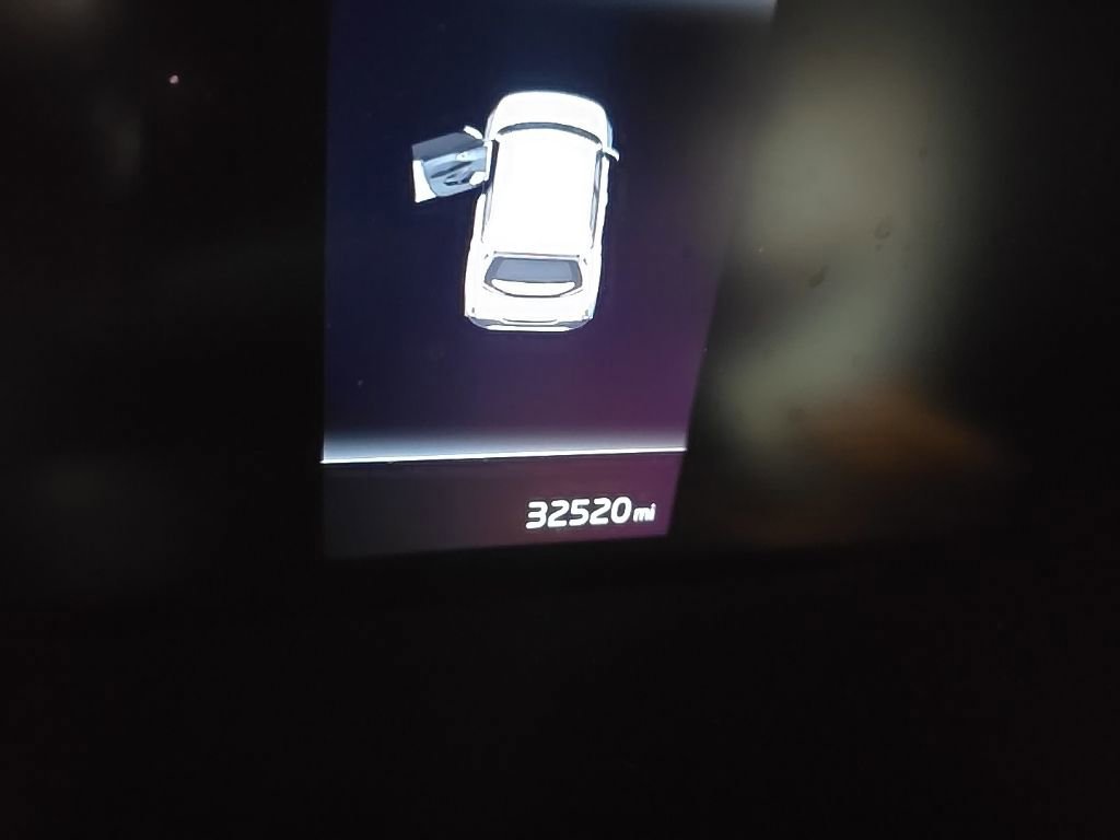 Used 2025 Kia Soul LX w/ LX Technology Package image 6