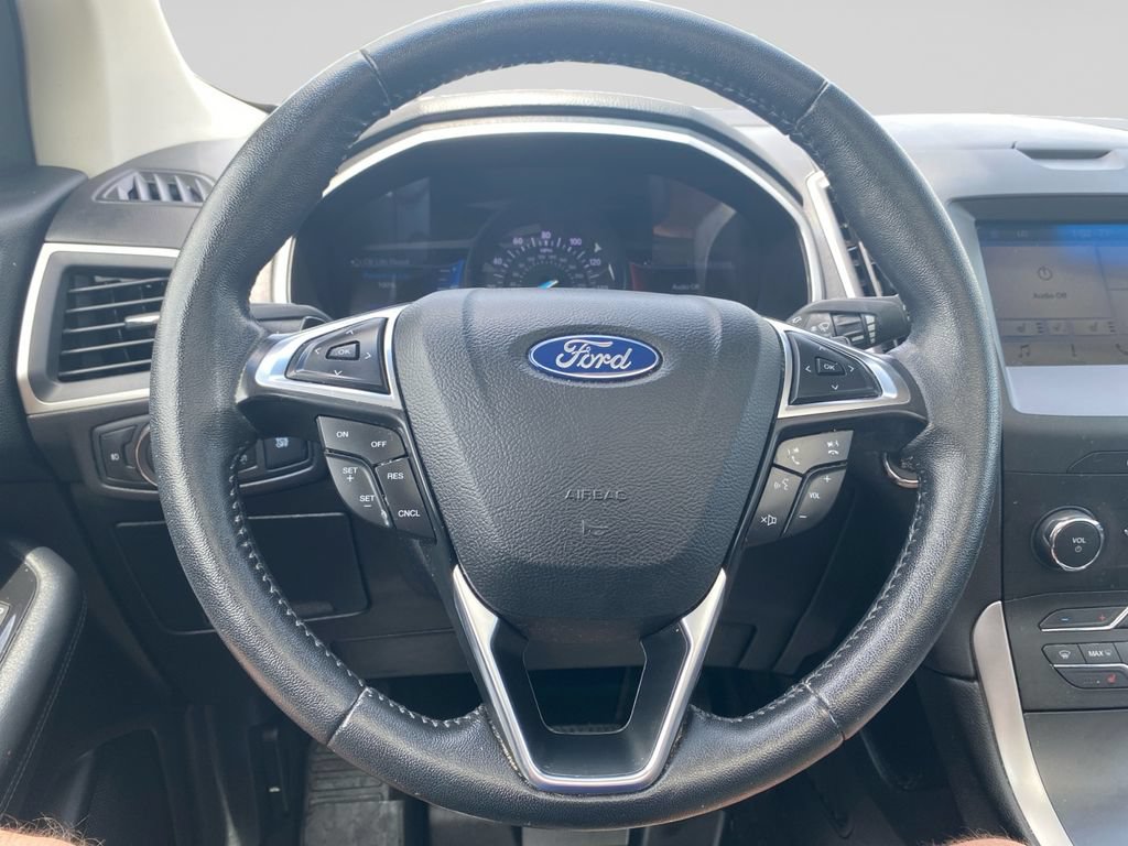 Certified 2019 Ford Edge SEL w/ Equipment Group 201A AWD/4WD image 25