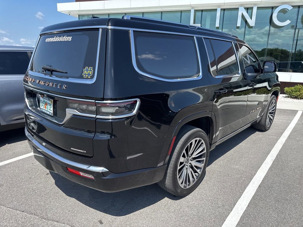 Used 2022 Jeep Grand Wagoneer Series III w/ Rear Seat Video Group 1 AWD/4WD image 4