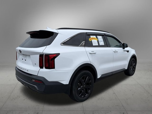Used 2021 Kia Sorento S w/ Panoramic Sunroof Package AWD/4WD image 4
