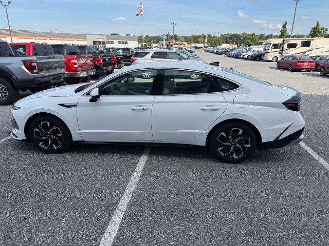 Used 2025 Hyundai Sonata SEL FWD image 5