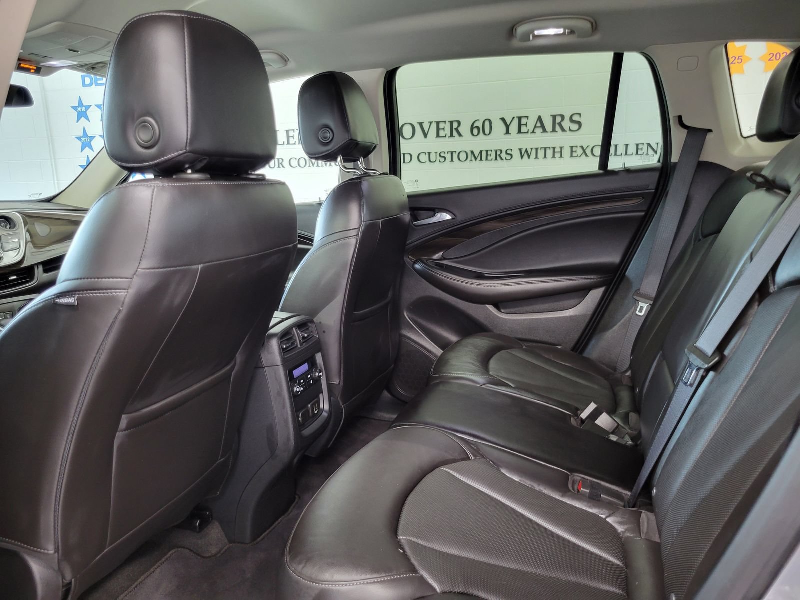 Used 2020 Buick Envision Essence AWD/4WD image 25