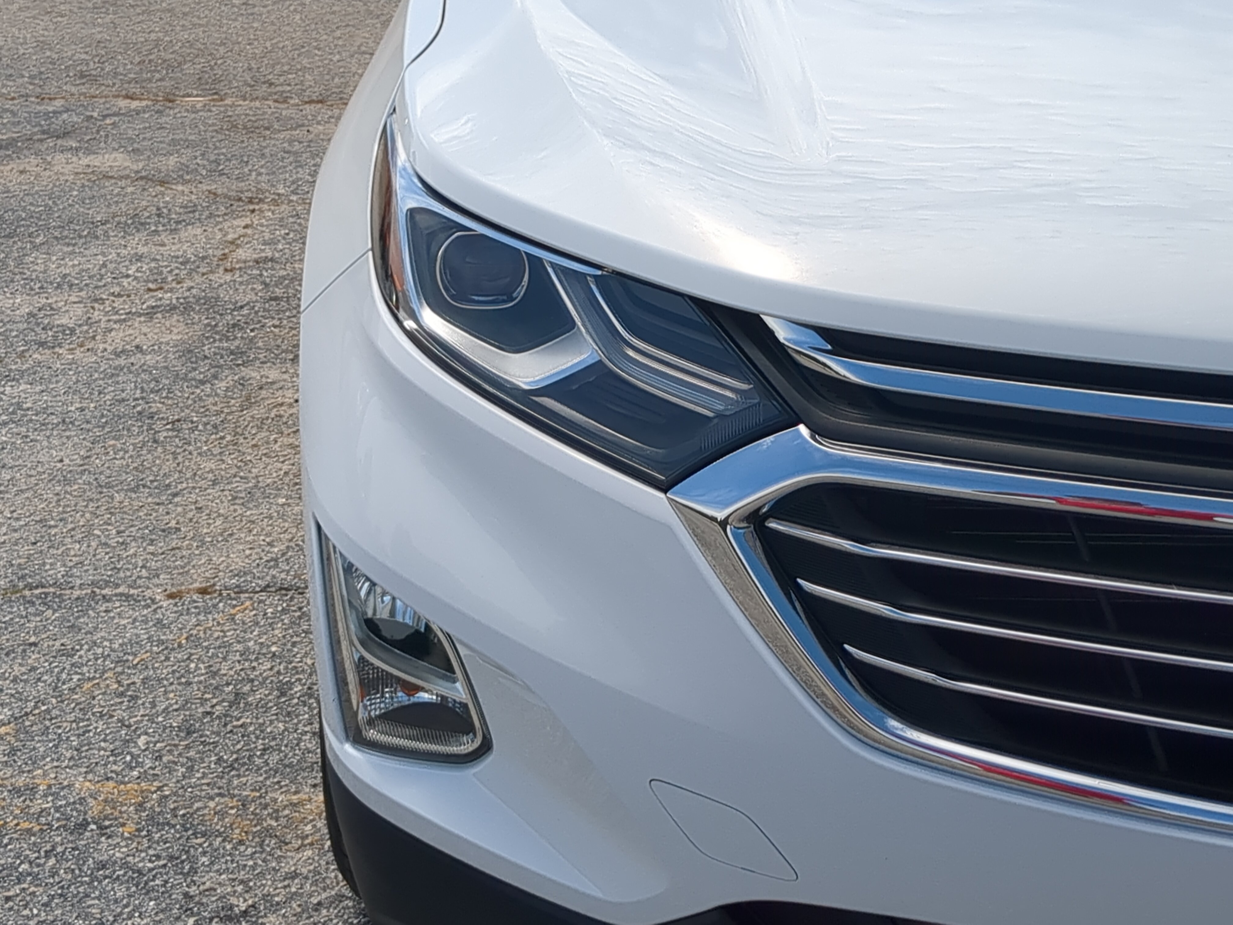 Used 2020 Chevrolet Equinox Premier FWD image 8