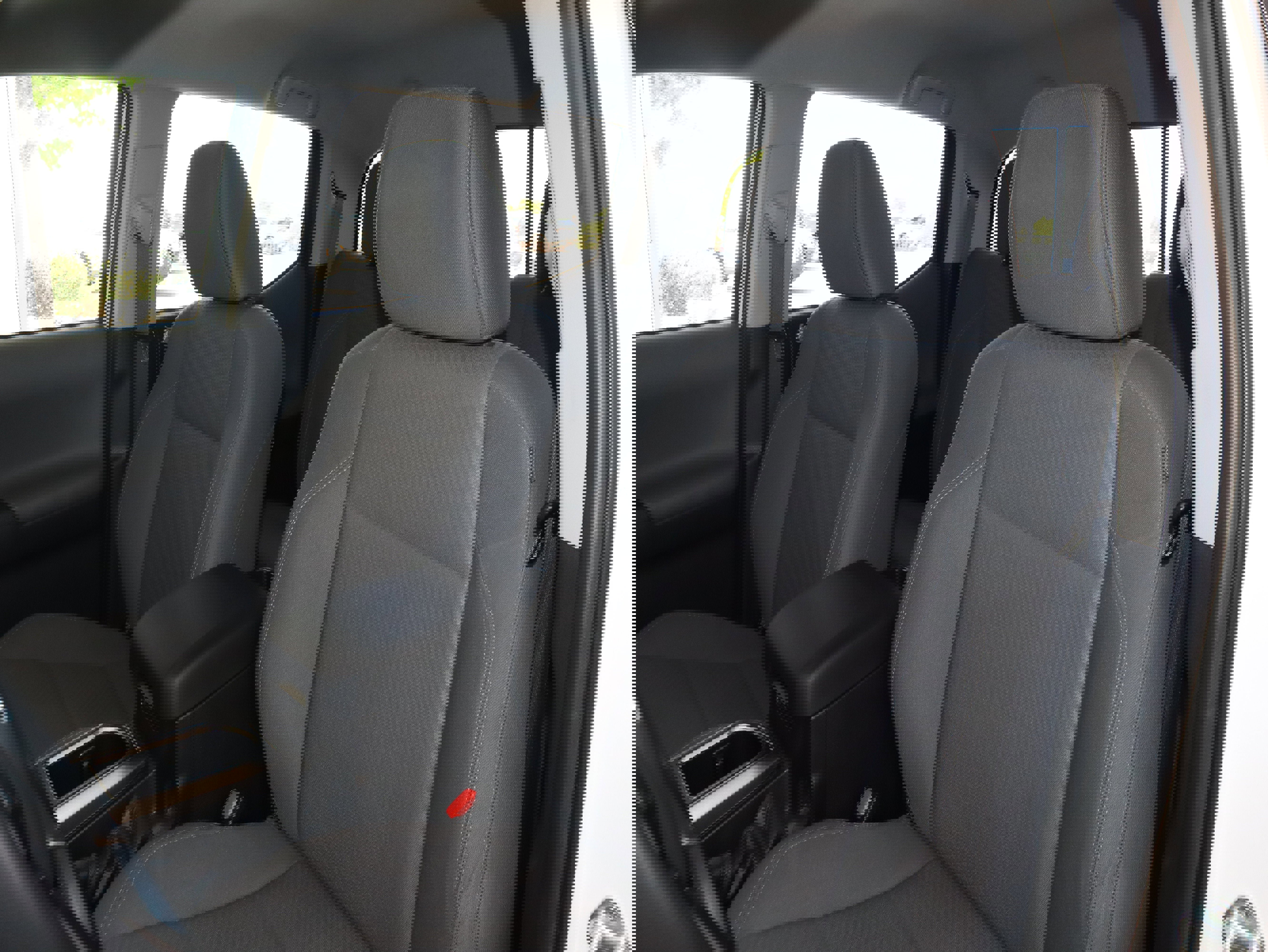 Used 2023 Toyota Tacoma SR5 RWD image 33