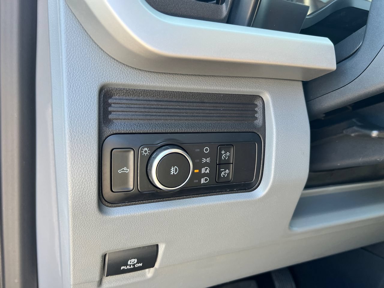 Certified 2026 Ford F250 XLT AWD/4WD image 32
