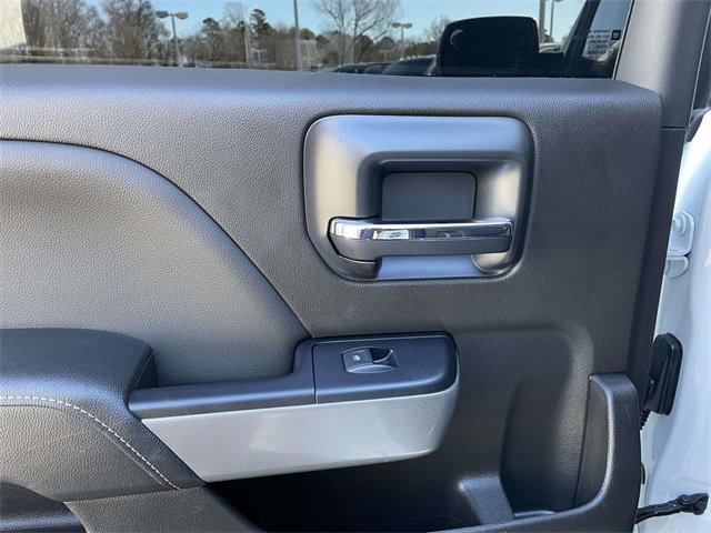 Used 2018 Chevrolet Silverado 1500 LT w/ All Star Edition image 25