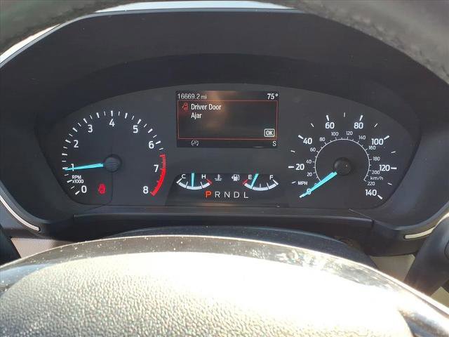 Certified 2022 Ford Escape SE w/ SE Sport Appearance Package image 18