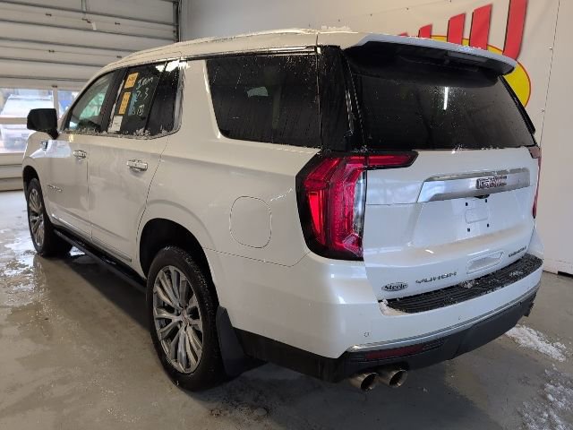 Used 2021 GMC Yukon Denali image 2