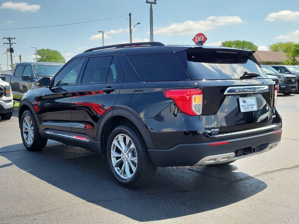Certified 2023 Ford Explorer XLT w/ Equipment Group 202A AWD/4WD image 6