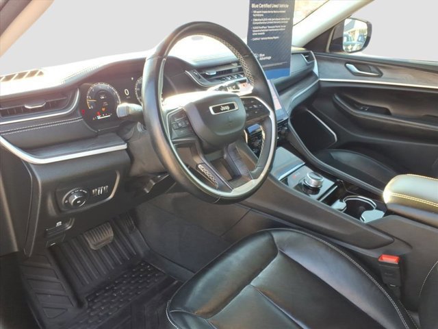 Used 2022 Jeep Grand Cherokee L Limited image 17