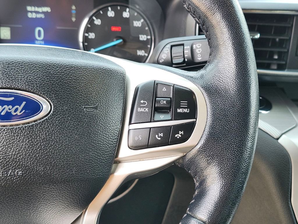 Certified 2022 Ford Explorer XLT w/ Equipment Group 202A image 31