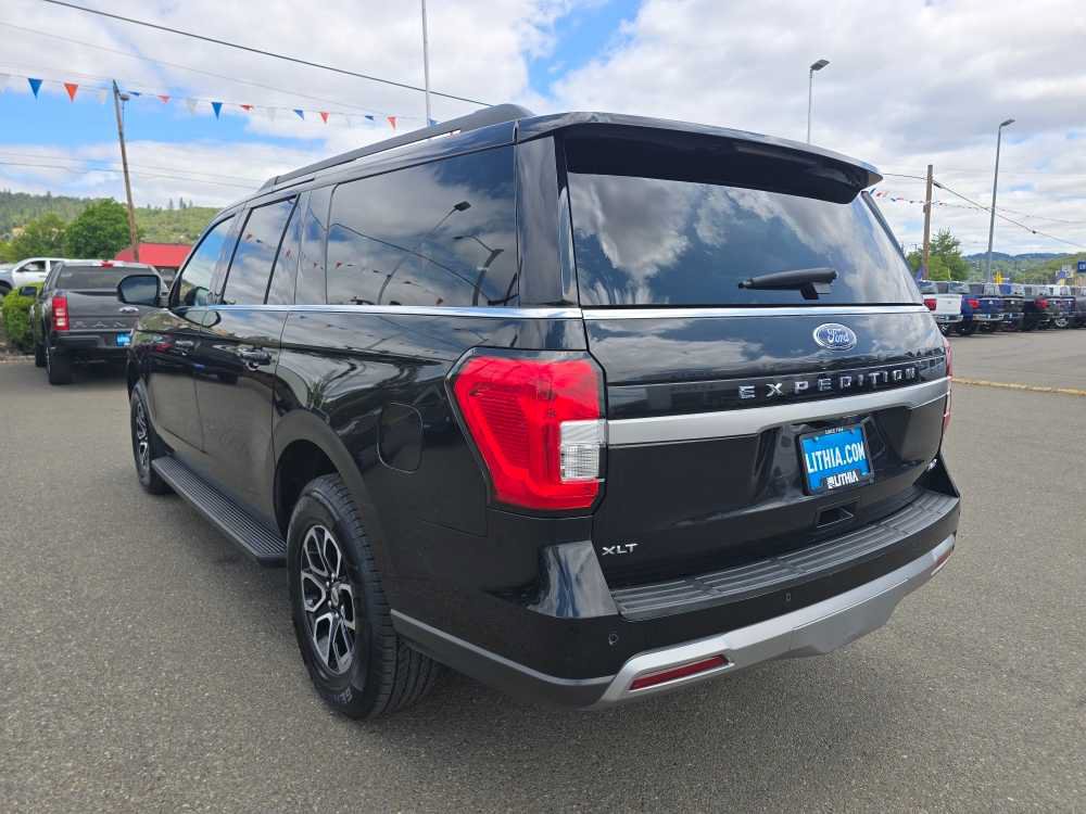 Certified 2024 Ford Expedition Max XLT AWD/4WD image 3