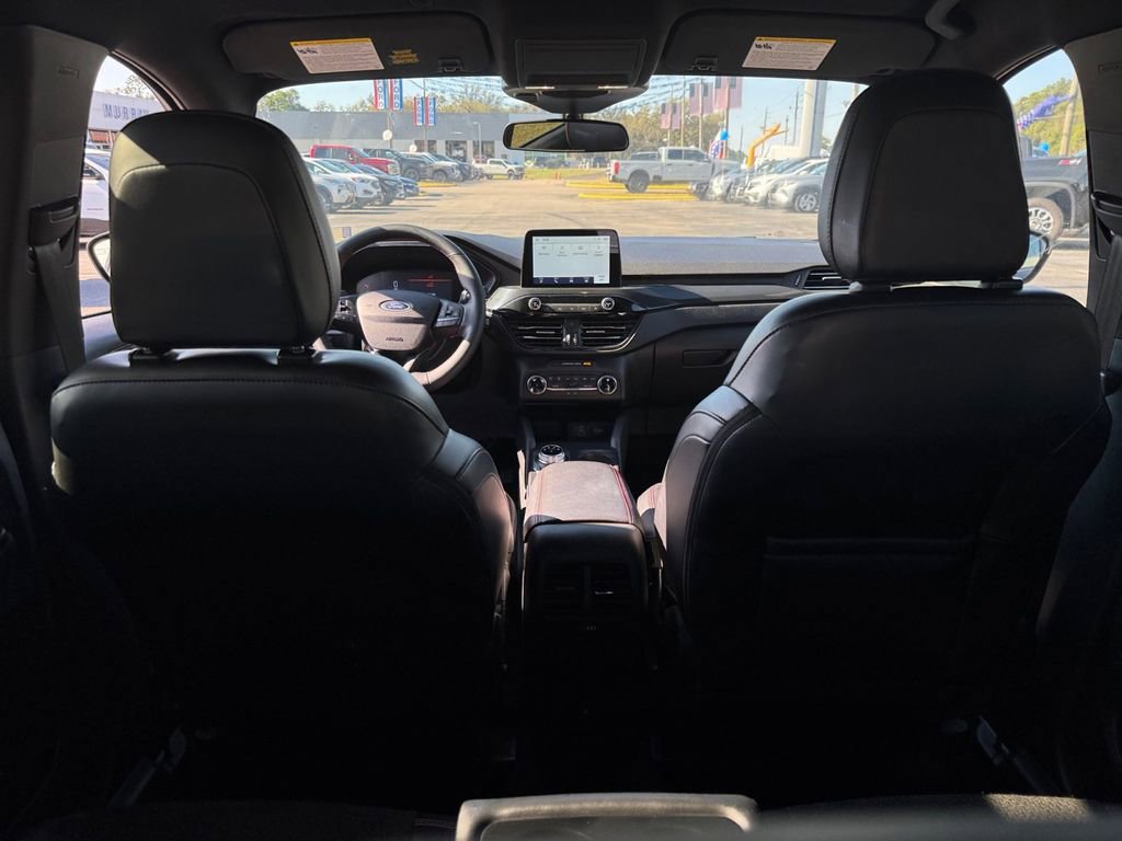 Certified 2025 Ford Escape ST-Line AWD/4WD image 30