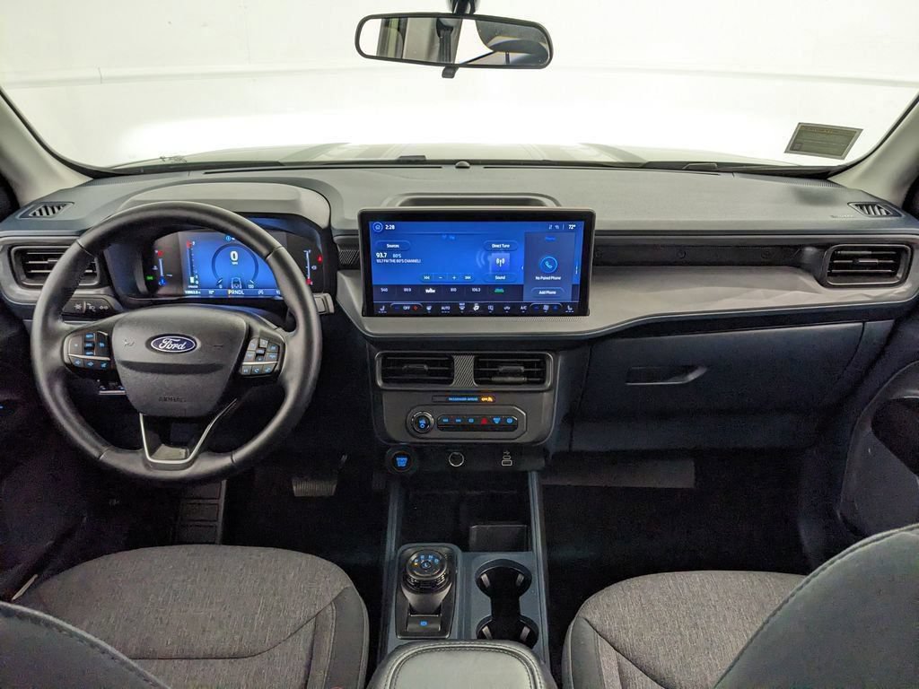 Certified 2025 Ford Maverick XLT w/ XLT Luxury Package AWD/4WD image 9