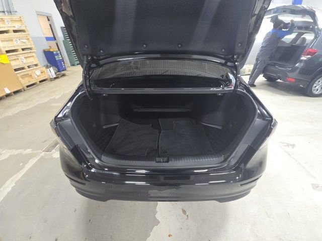 Used 2023 Honda Accord Touring image 14