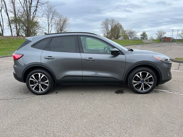 Certified 2022 Ford Escape SEL w/ SEL Stealth AWD Package image 12