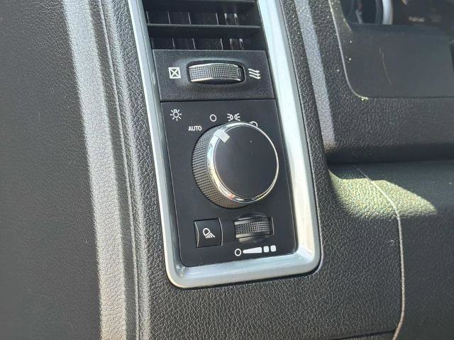 Used 2021 RAM 1500 Classic Warlock w/ Luxury Group RWD image 24