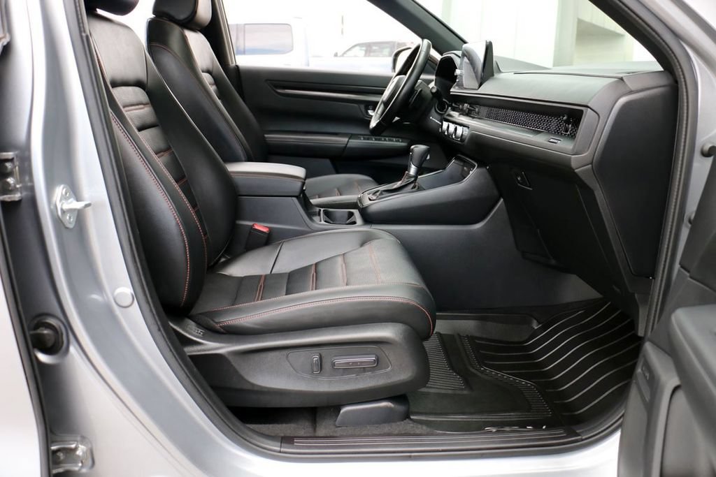 Used 2025 Honda CR-V Sport-L image 35