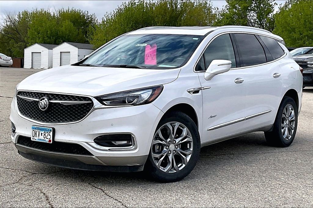 Used 2019 Buick Enclave Avenir AWD/4WD image 2