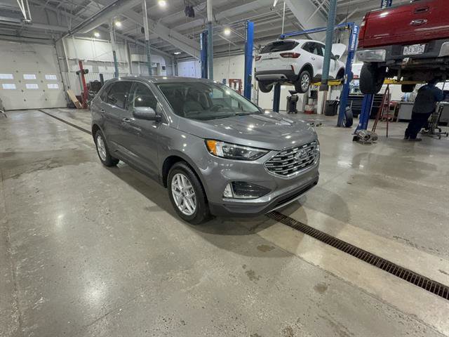 Certified 2022 Ford Edge SEL w/ Convenience Package AWD/4WD image 7