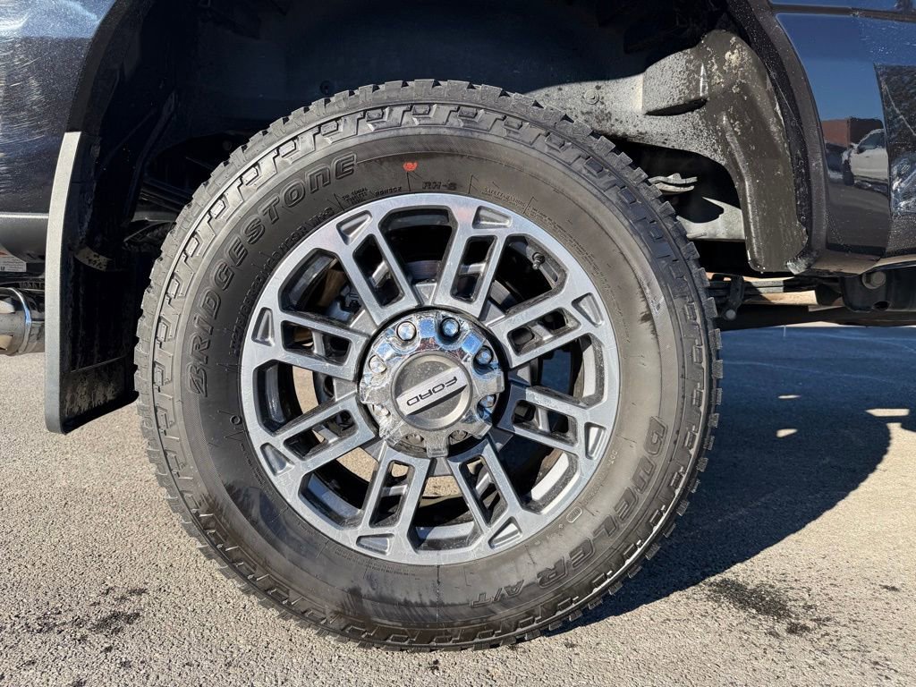 Certified 2025 Ford F350 Platinum w/ Platinum Plus Package image 10