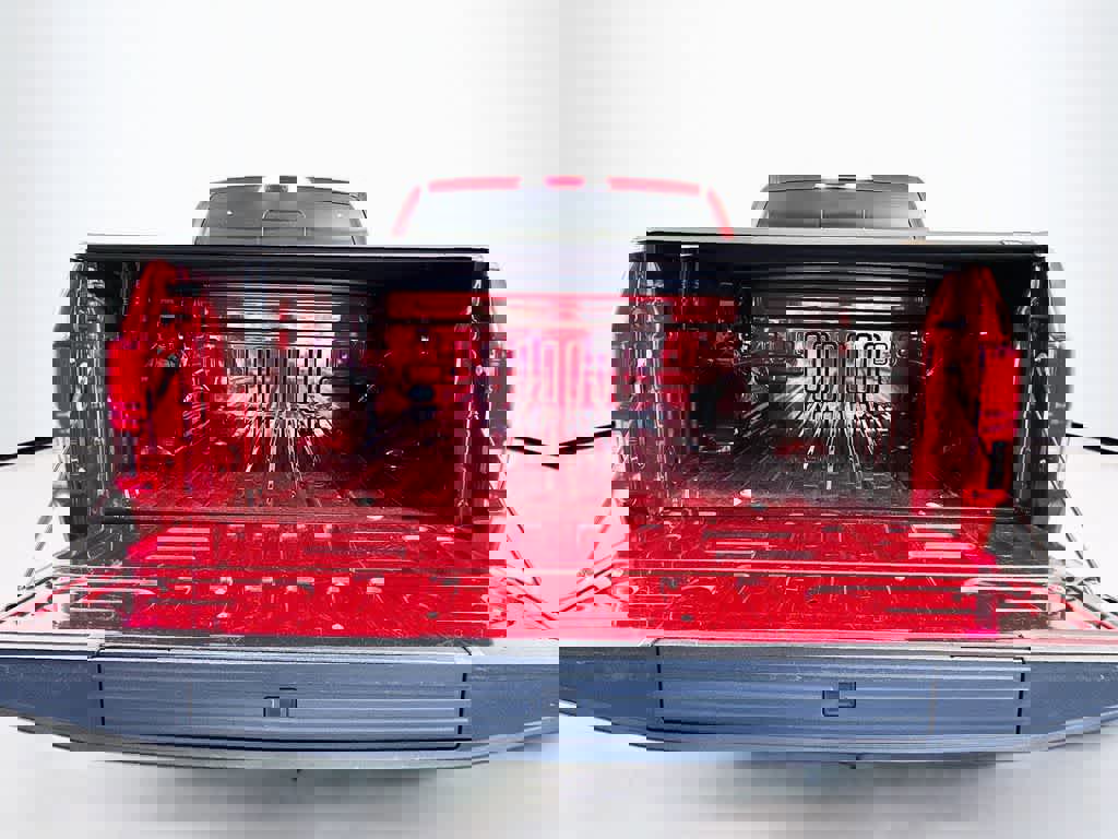 Certified 2019 Ford F150 Platinum w/ Equipment Group 701A Luxury image 24