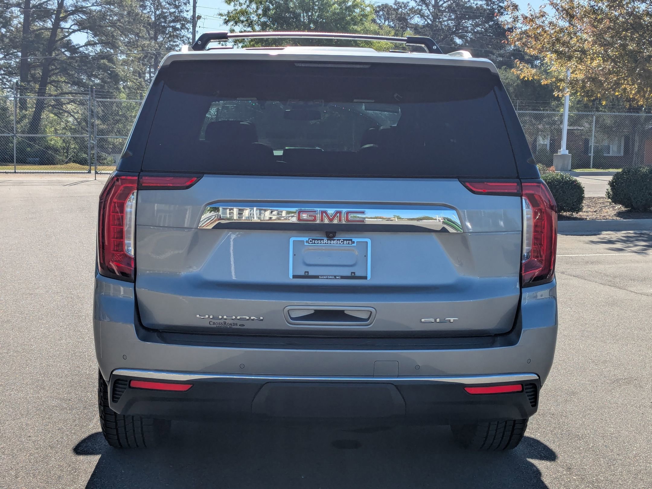 Used 2023 GMC Yukon SLT image 4