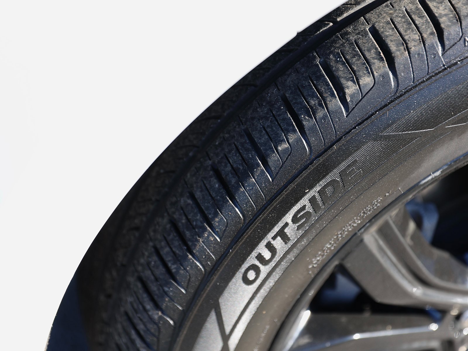 Certified 2023 Ford Edge SE w/ Black Appearance Package image 11