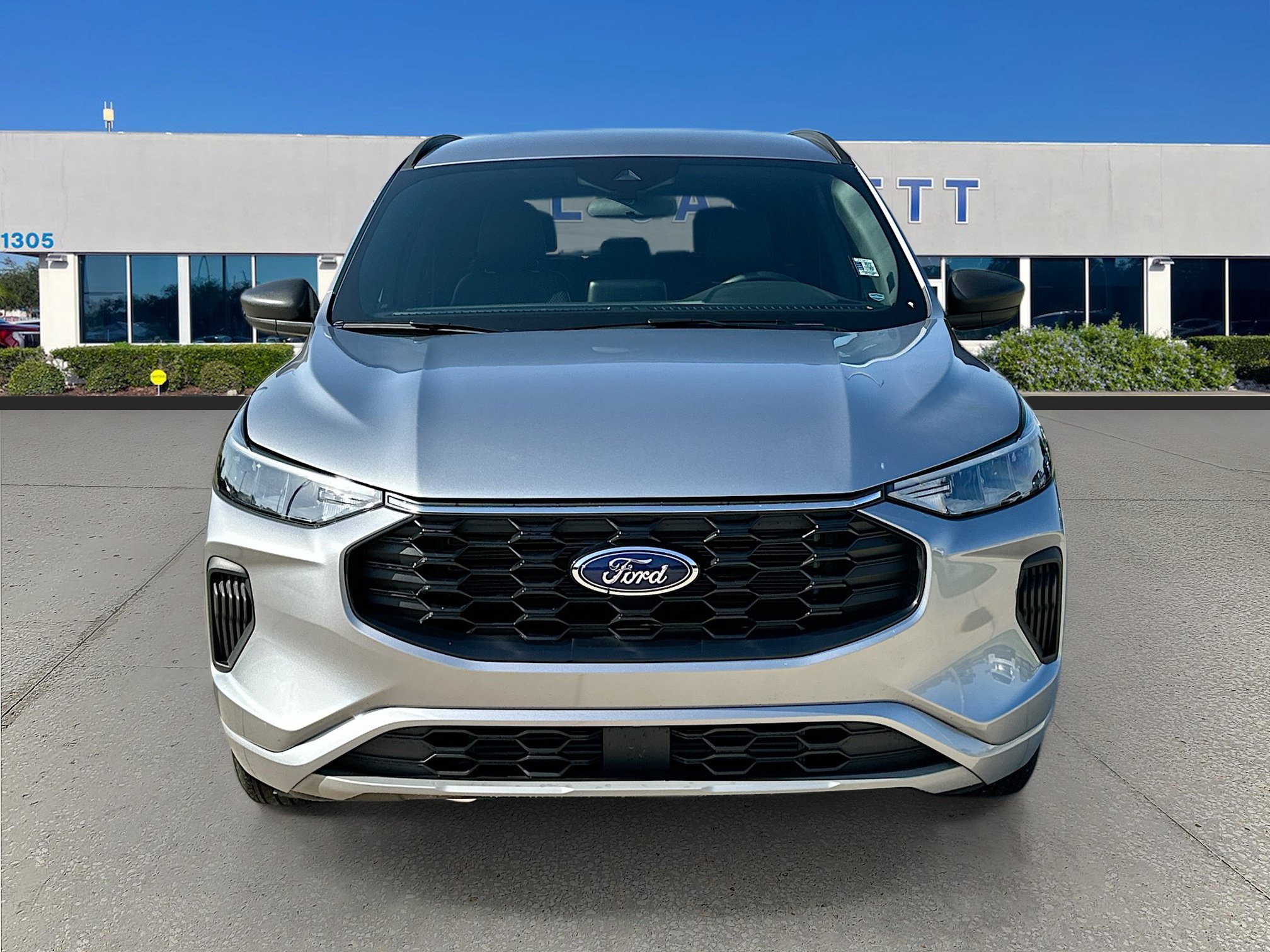 Certified 2024 Ford Escape ST-Line FWD image 2