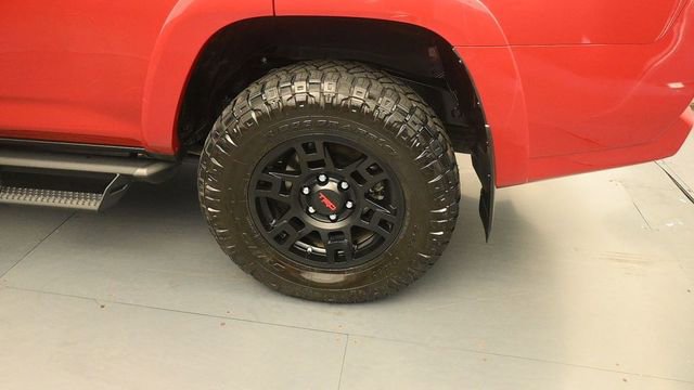 Used 2024 Toyota 4Runner TRD Off-Road Premium w/ Off Road Premium Plus Package AWD/4WD image 9