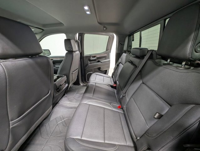 Used 2023 Chevrolet Silverado 1500 RST w/ Rally Edition AWD/4WD image 15