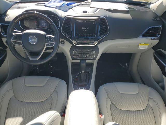 Used 2019 Jeep Cherokee Overland w/ Technology Group image 8