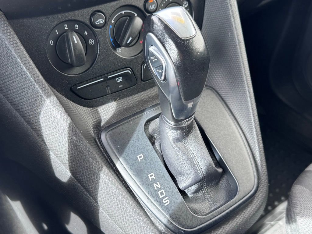 Certified 2018 Ford Transit Connect XLT image 30