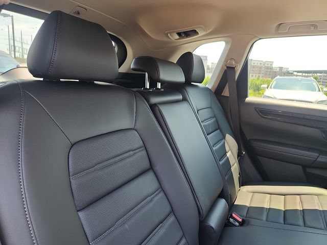 Used 2025 Honda CR-V EX-L image 29