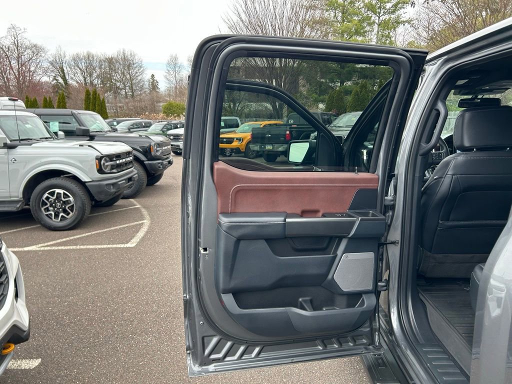 Certified 2023 Ford F150 Lariat w/ Equipment Group 502A High image 18