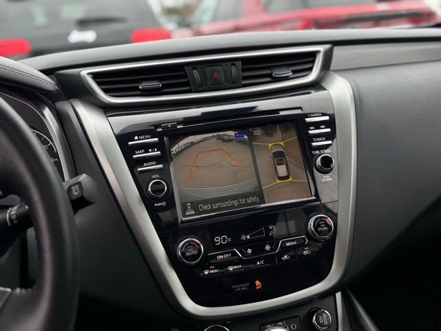 Used 2024 Nissan Murano SL image 16